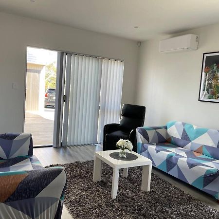 4 Bedroom Home Fully Furnished In Papakura, 오클랜드 외부 사진
