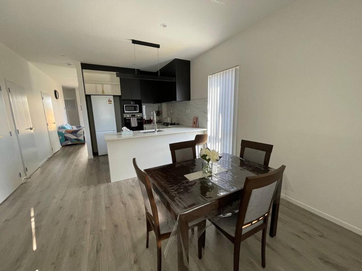 4 Bedroom Home Fully Furnished In Papakura, 오클랜드 외부 사진
