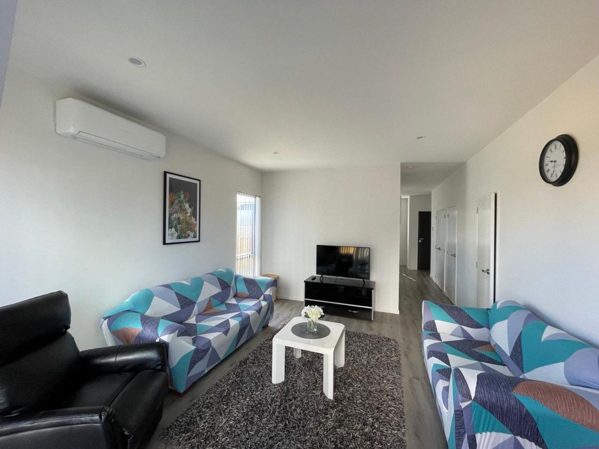 4 Bedroom Home Fully Furnished In Papakura, 오클랜드 외부 사진