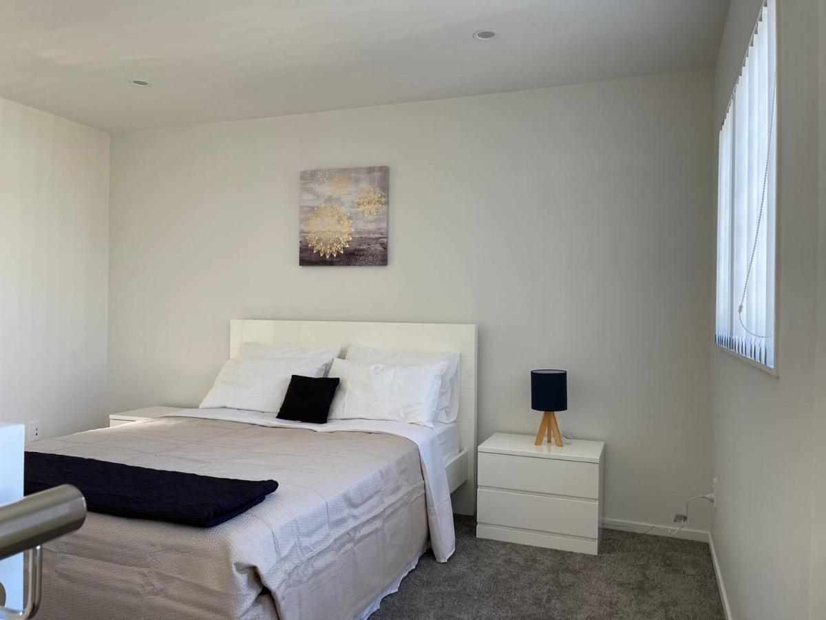 4 Bedroom Home Fully Furnished In Papakura, 오클랜드 외부 사진