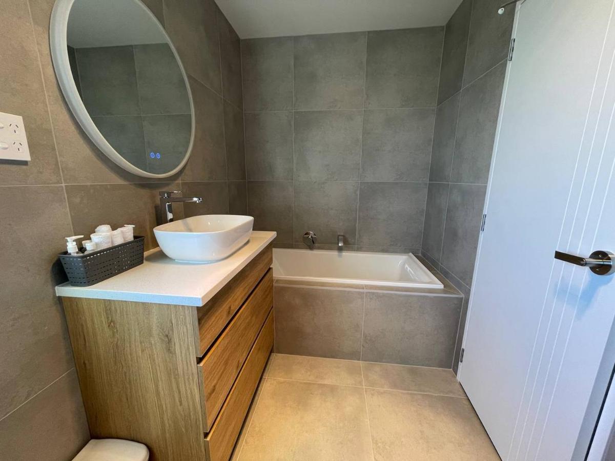 4 Bedroom Home Fully Furnished In Papakura, 오클랜드 외부 사진
